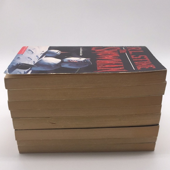 R.L Stine Lot of 8 Books including Fear Street Saga Young Adult Horror Thriller - Picture 9 of 14